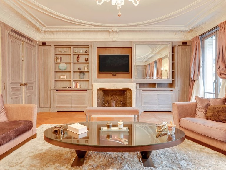 Apartment for Sale in 8th (golden Triangle - Parc Monceau), Golden Triangle - Trocadéro (8th - 16th) 3