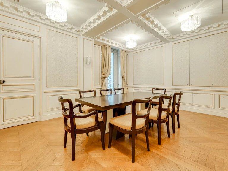 Apartment for Sale in 8th (golden Triangle - Parc Monceau), Golden Triangle - Trocadéro (8th - 16th) 7