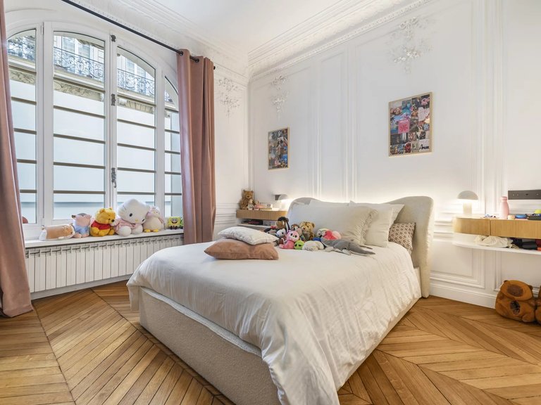 Apartment for Sale in 8th (golden Triangle - Parc Monceau), Golden Triangle - Trocadéro (8th - 16th) 12