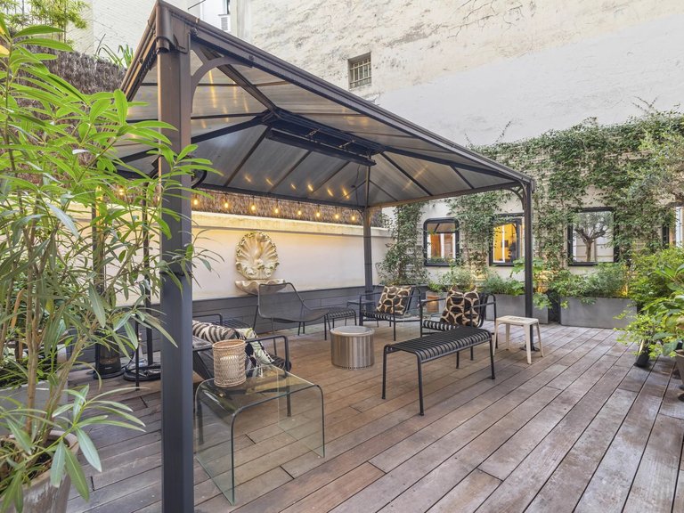 Apartment for Sale in 8th (golden Triangle - Parc Monceau), Golden Triangle - Trocadéro (8th - 16th) 5