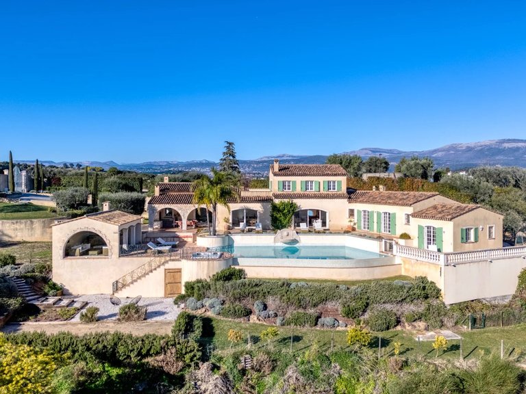 Villa for Sale in Pegomas, Mougins, Valbonne, Grasse Area 2