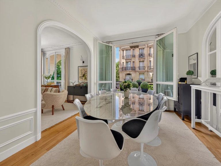 Apartment for Sale in 7th (invalides, Eiffel Tower, Orsay), Paris Left Bank (5th,6th & 7th ) 5