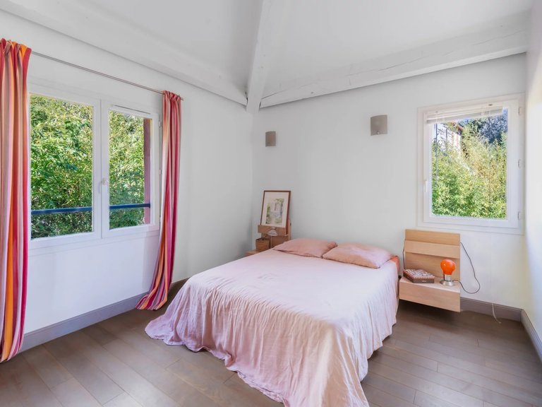 Villa for Sale in Vence, Vence, St. Paul Area 11