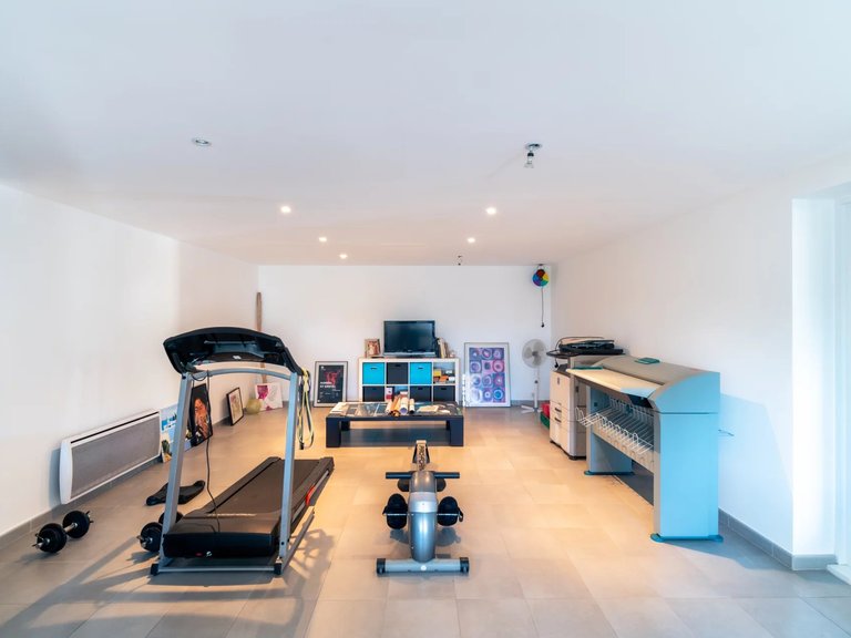 Villa for Sale in Vence, Vence, St. Paul Area 12
