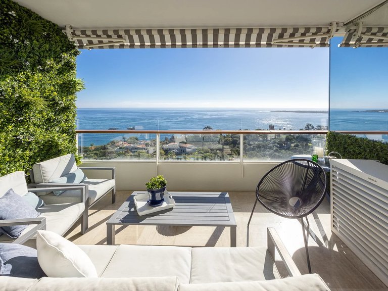 Apartment for Sale in Cannes, Cannes Area 1