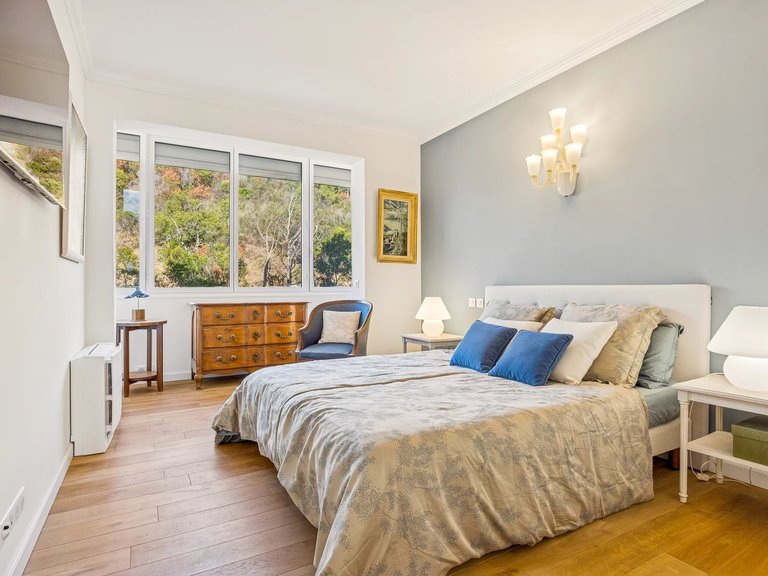 Apartment for Sale in Cannes, Cannes Area 8
