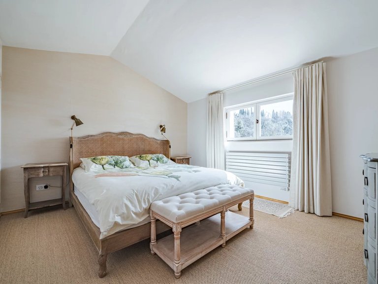 Villa for Sale in Vence, Vence, St. Paul Area 13