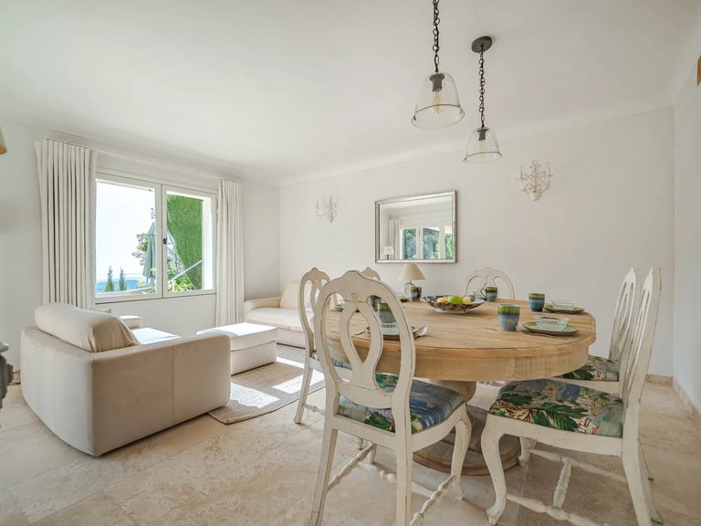 Villa for Sale in Vence, Vence, St. Paul Area 16