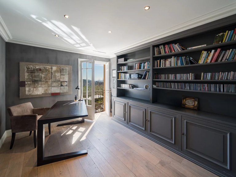 Villa for Sale in Mougins, Mougins, Valbonne, Grasse Area 10