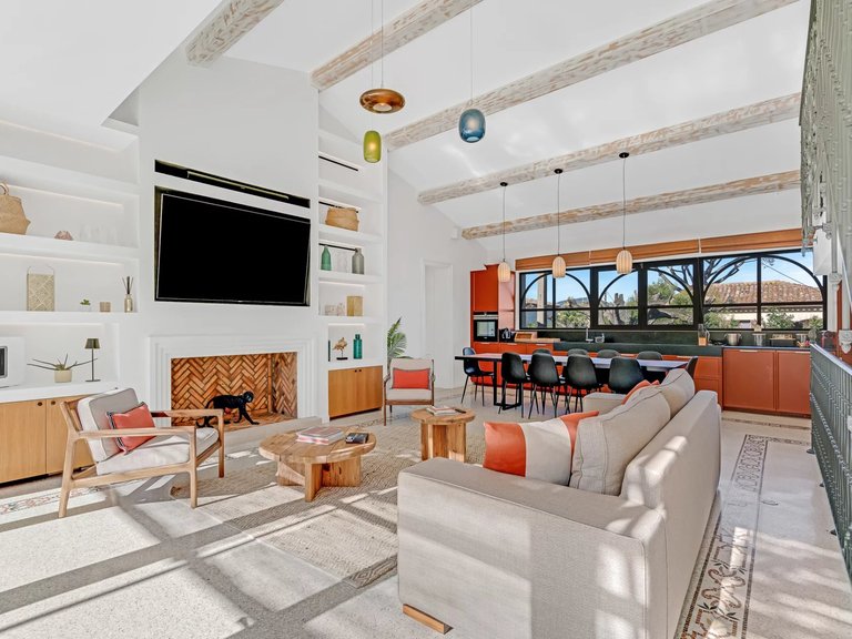 Villa for Sale in Saint Tropez, St. Tropez, Grimaud Area 6