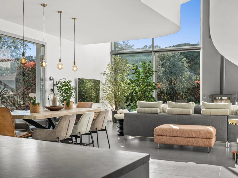 Villa for Sale in Valbonne, Mougins, Valbonne, Grasse Area 6