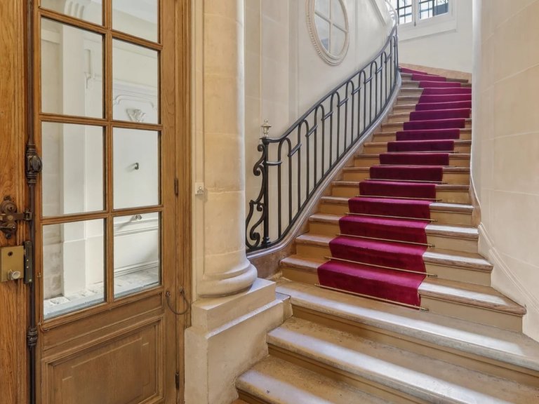 Apartment for Sale in 7th (invalides, Eiffel Tower, Orsay), Paris Left Bank (5th,6th & 7th ) 10
