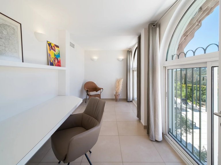 Villa for Sale in Mougins, Mougins, Valbonne, Grasse Area 10