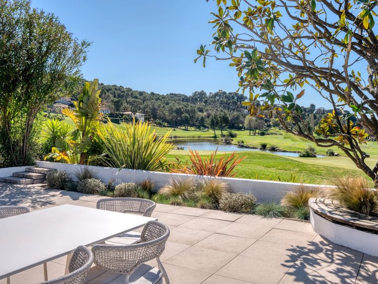 Villa for Sale in Mougins, Mougins, Valbonne, Grasse Area 2