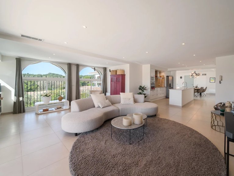 Villa for Sale in Mougins, Mougins, Valbonne, Grasse Area 4