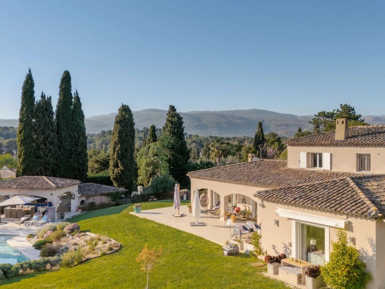 Villa for Sale in Mougins, Mougins, Valbonne, Grasse Area 1
