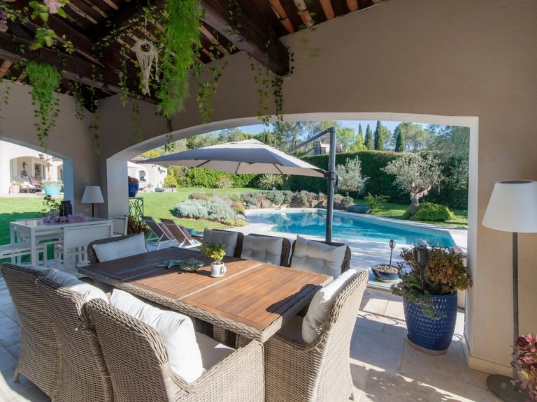 Villa for Sale in Mougins, Mougins, Valbonne, Grasse Area 19