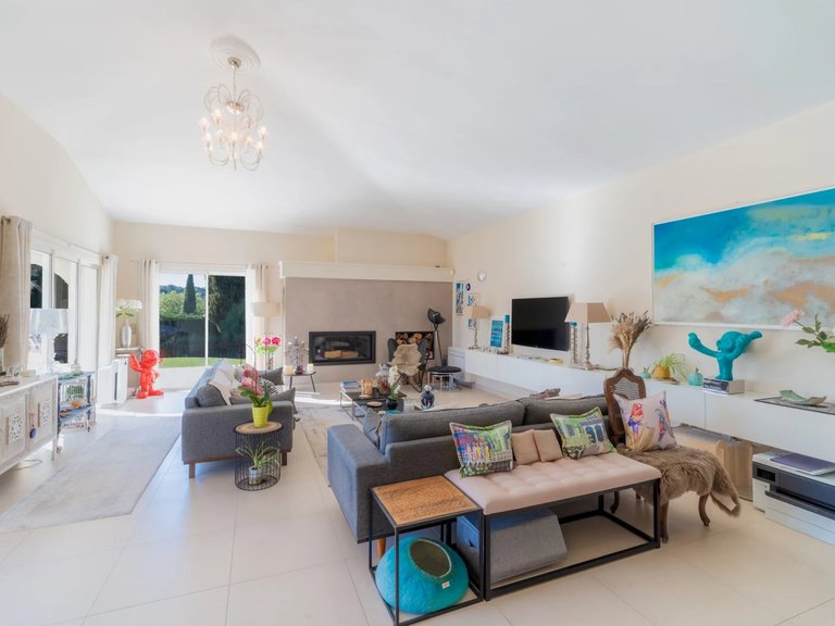 Villa for Sale in Mougins, Mougins, Valbonne, Grasse Area 4