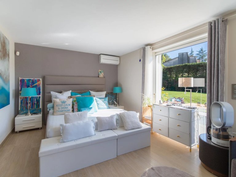 Villa for Sale in Mougins, Mougins, Valbonne, Grasse Area 9