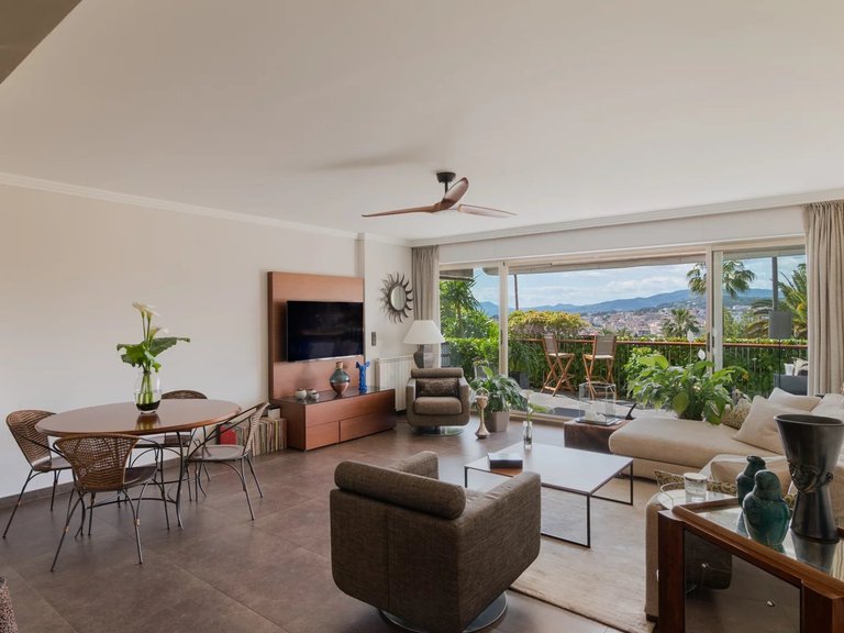 Apartment for Sale in Cannes, Cannes Area 7