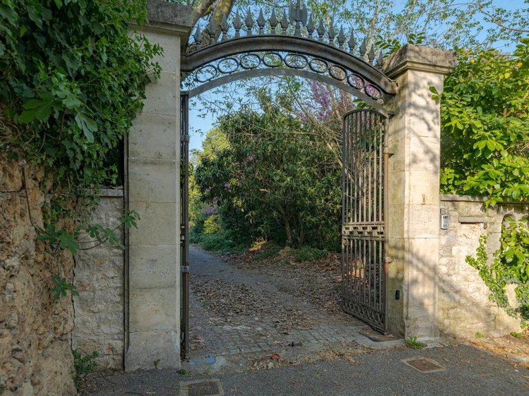 Villa for Sale in Montauroux, Var Countryside (fayence, Lorgues, Cotignac) 4