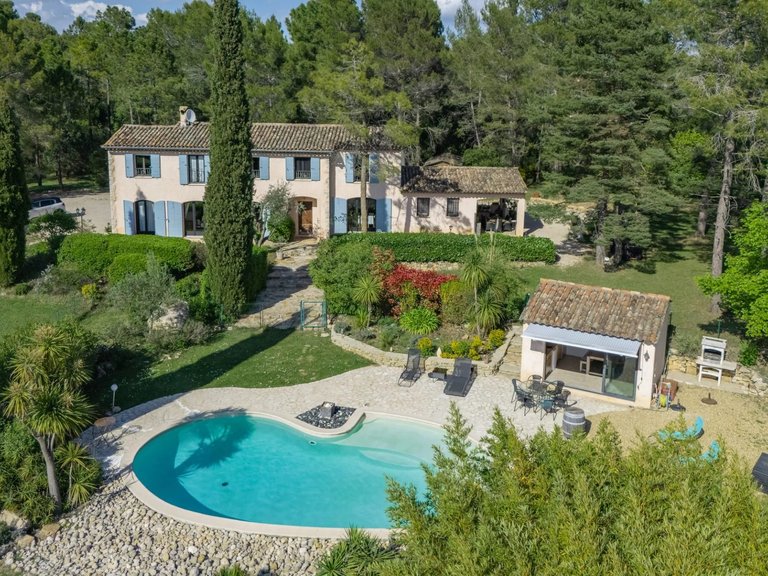 Villa for Sale in Tourrettes, Var Countryside (fayence, Lorgues, Cotignac) 1