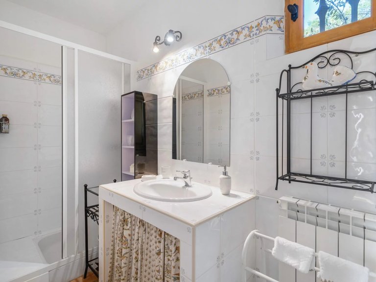 Villa for Sale in Tourrettes, Var Countryside (fayence, Lorgues, Cotignac) 13