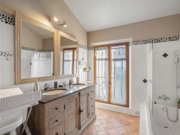 Villa for Sale in Tourrettes, Var Countryside (fayence, Lorgues, Cotignac) 18