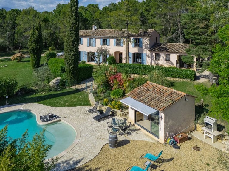 Villa for Sale in Tourrettes, Var Countryside (fayence, Lorgues, Cotignac) 6