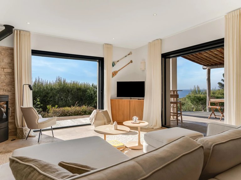 Villa for Sale in La Croix Valmer, St. Tropez, Grimaud Area 8