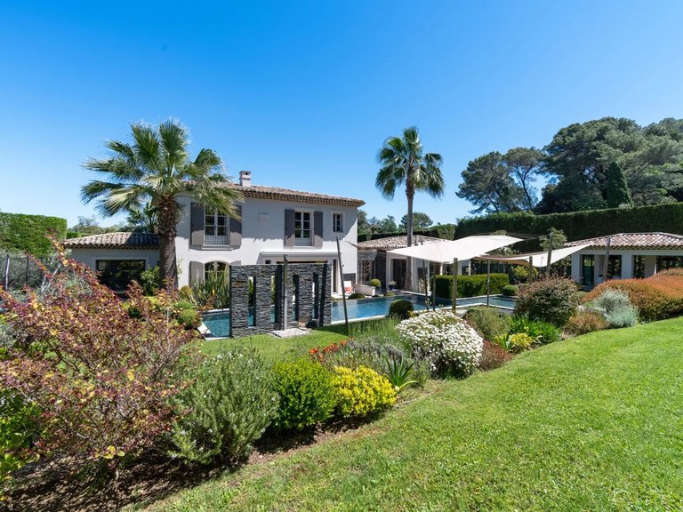 Villa for Sale in Mougins, Mougins, Valbonne, Grasse Area 2