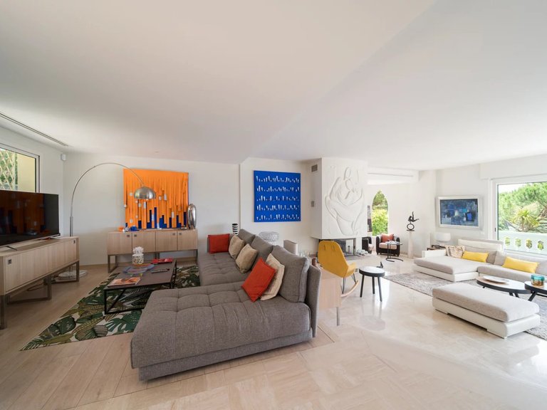 Villa for Sale in Le Cannet, Cannes Area 8