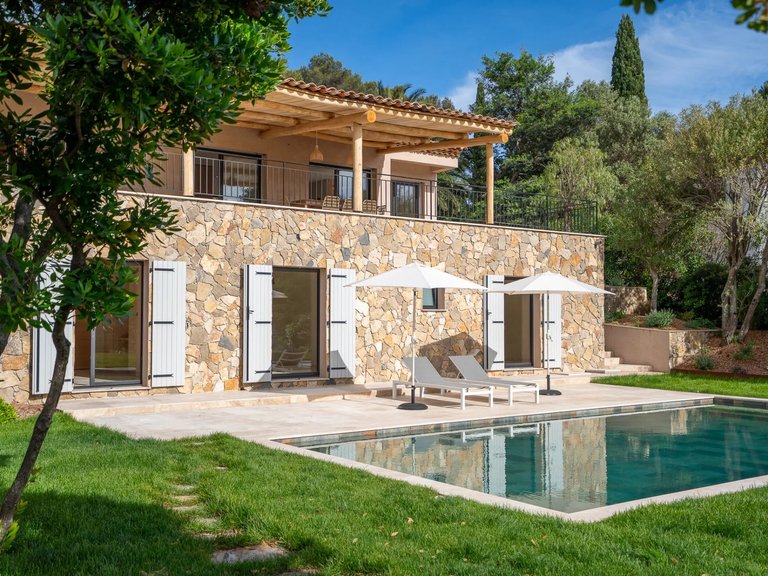 Villa for Sale in La Croix Valmer, St. Tropez, Grimaud Area 16