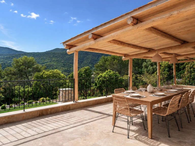 Villa for Sale in La Croix Valmer, St. Tropez, Grimaud Area 8