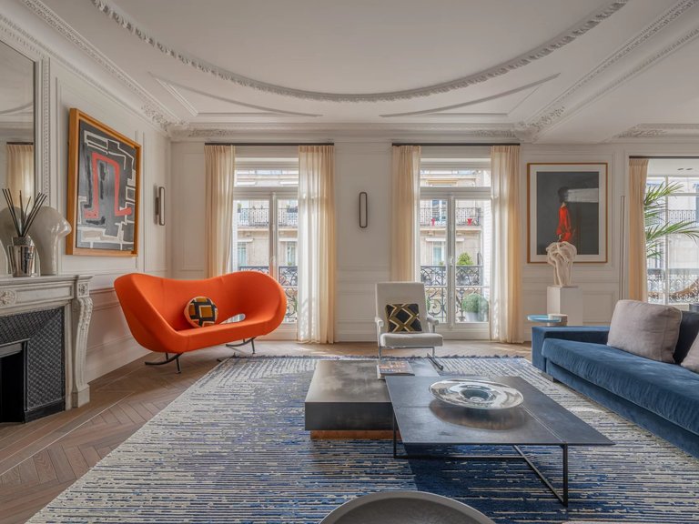Apartment for Sale in 8th (golden Triangle - Parc Monceau), Golden Triangle - Trocadéro (8th - 16th) 1