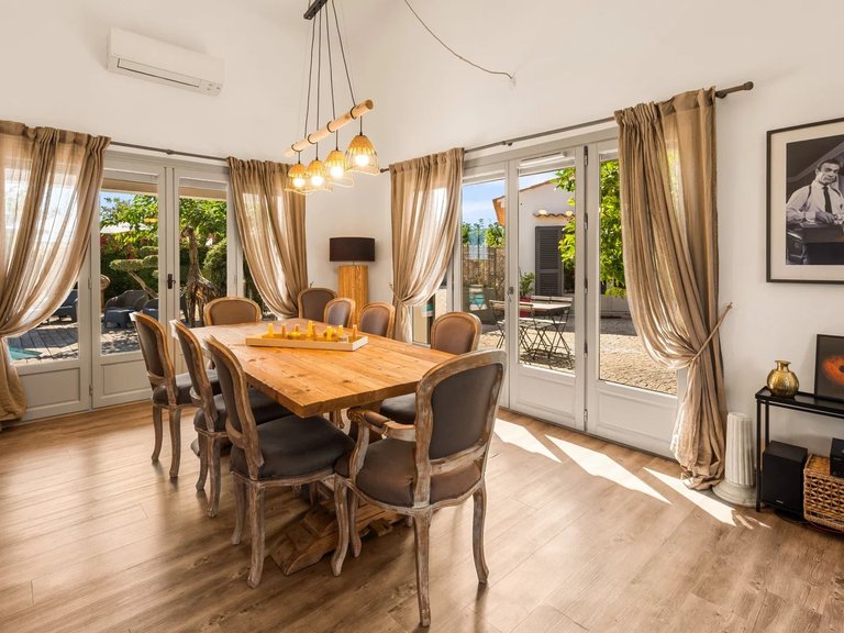 Villa for Sale in Cagnes Sur Mer, Antibes Area 5