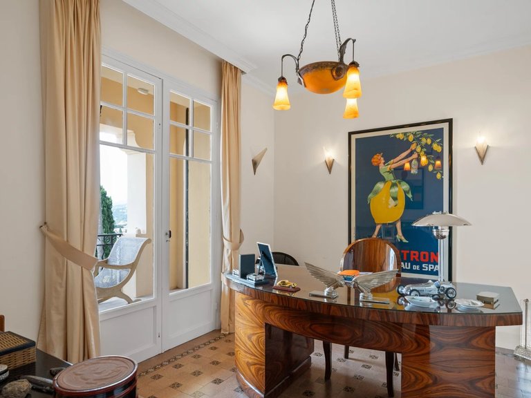 Villa for Sale in Vence, Vence, St. Paul Area 8