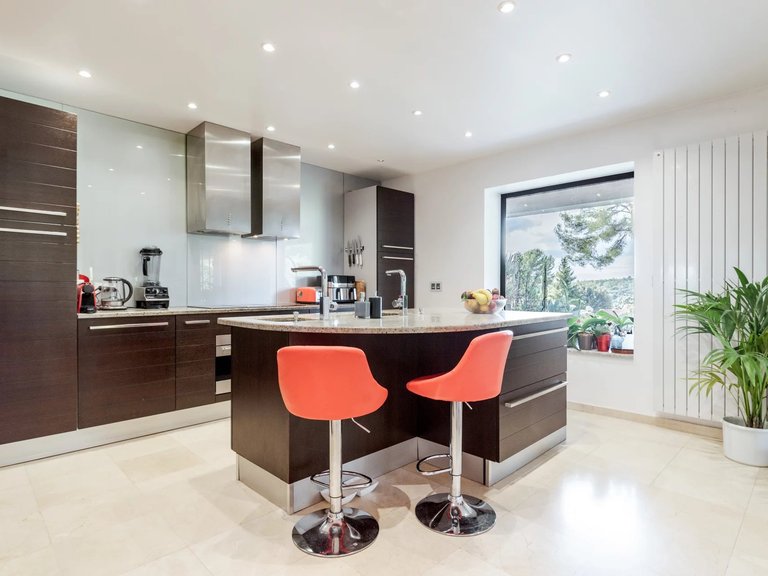 Villa for Sale in Biot, Mougins, Valbonne, Grasse Area 13