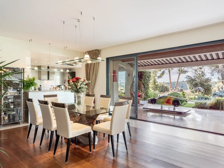 Villa for Sale in Biot, Mougins, Valbonne, Grasse Area 16