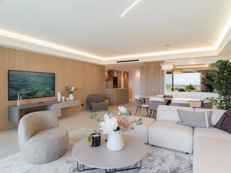 Apartment for Sale in Cannes, Cannes Area 6