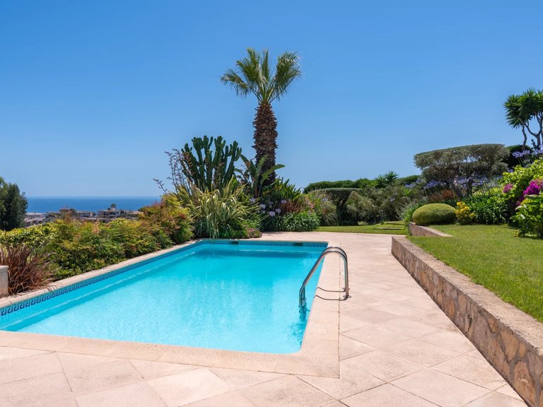Villa for Sale in Cannes, Cannes Area 11