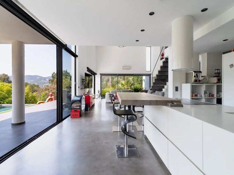 Villa for Sale in La Roquette Sur Siagne, Mougins, Valbonne, Grasse Area 6