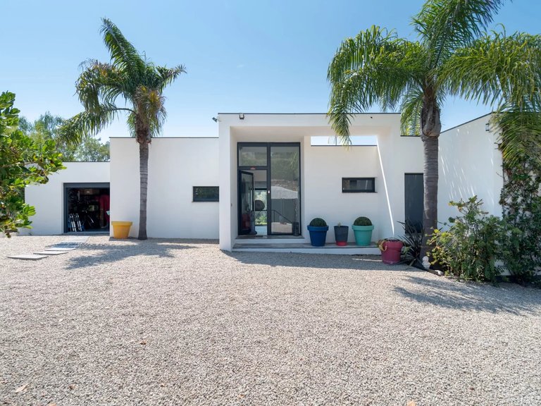 Villa for Sale in La Roquette Sur Siagne, Mougins, Valbonne, Grasse Area 10