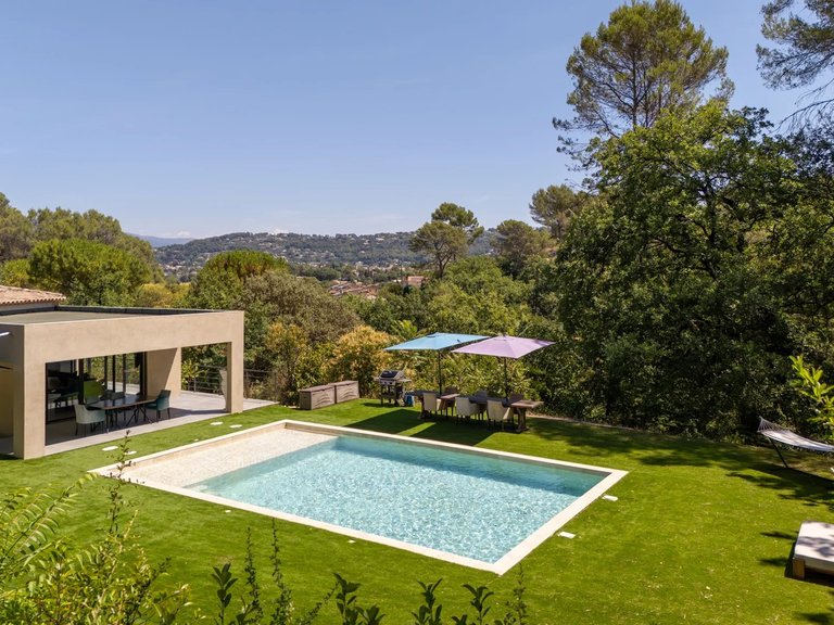 Villa for Sale in Mouans Sartoux, Mougins, Valbonne, Grasse Area 2