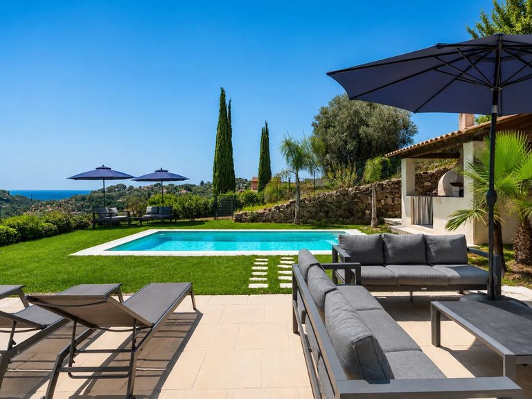 Villa for Sale in Biot, Mougins, Valbonne, Grasse Area 1