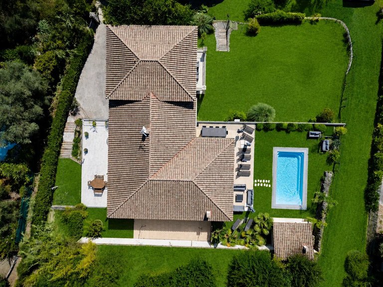 Villa for Sale in Biot, Mougins, Valbonne, Grasse Area 16
