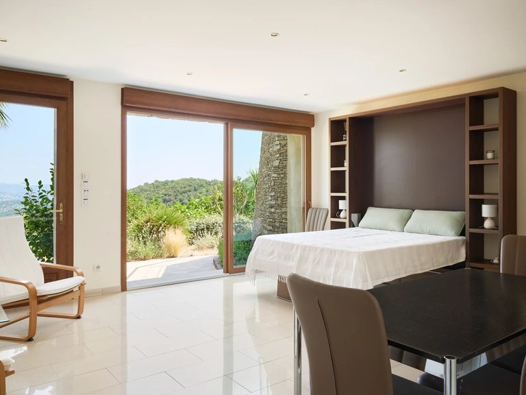 Villa for Sale in Gassin, St. Tropez, Grimaud Area 11