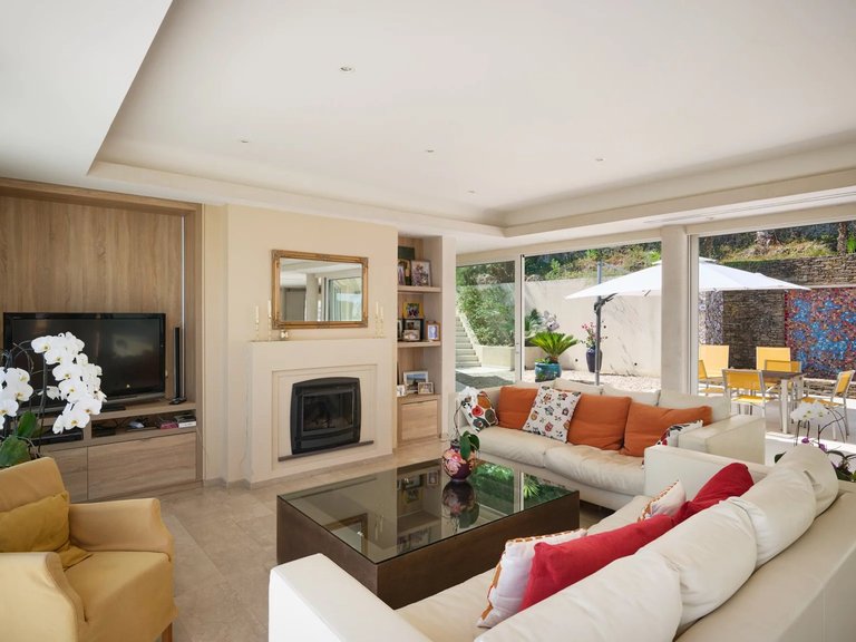 Villa for Sale in Gassin, St. Tropez, Grimaud Area 7