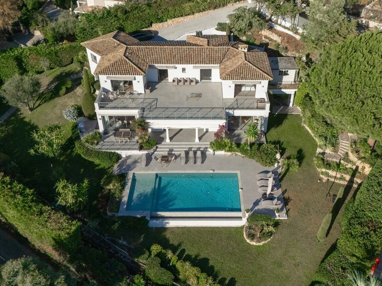 Villa for Sale in Cannes, Cannes Area 3