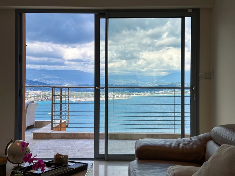 Villa for Sale in Theoule Sur Mer, Cannes Area 5